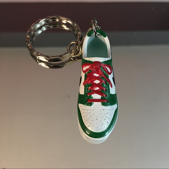 NIKE DUNK KEYCHAIN (green / white / red) - Picture 3 of 3